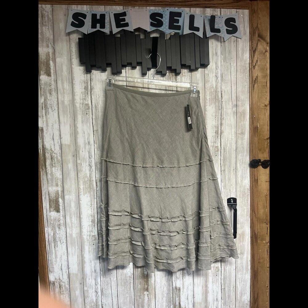 NWT‎ Nic+Zoe Womens Size 4 Greige  Skirt Flare A Line Beautiful Style $108